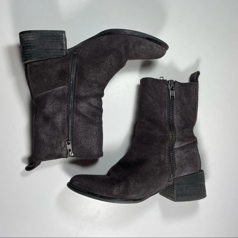 Intentionally dark eggplant suede block heel short boot size 36